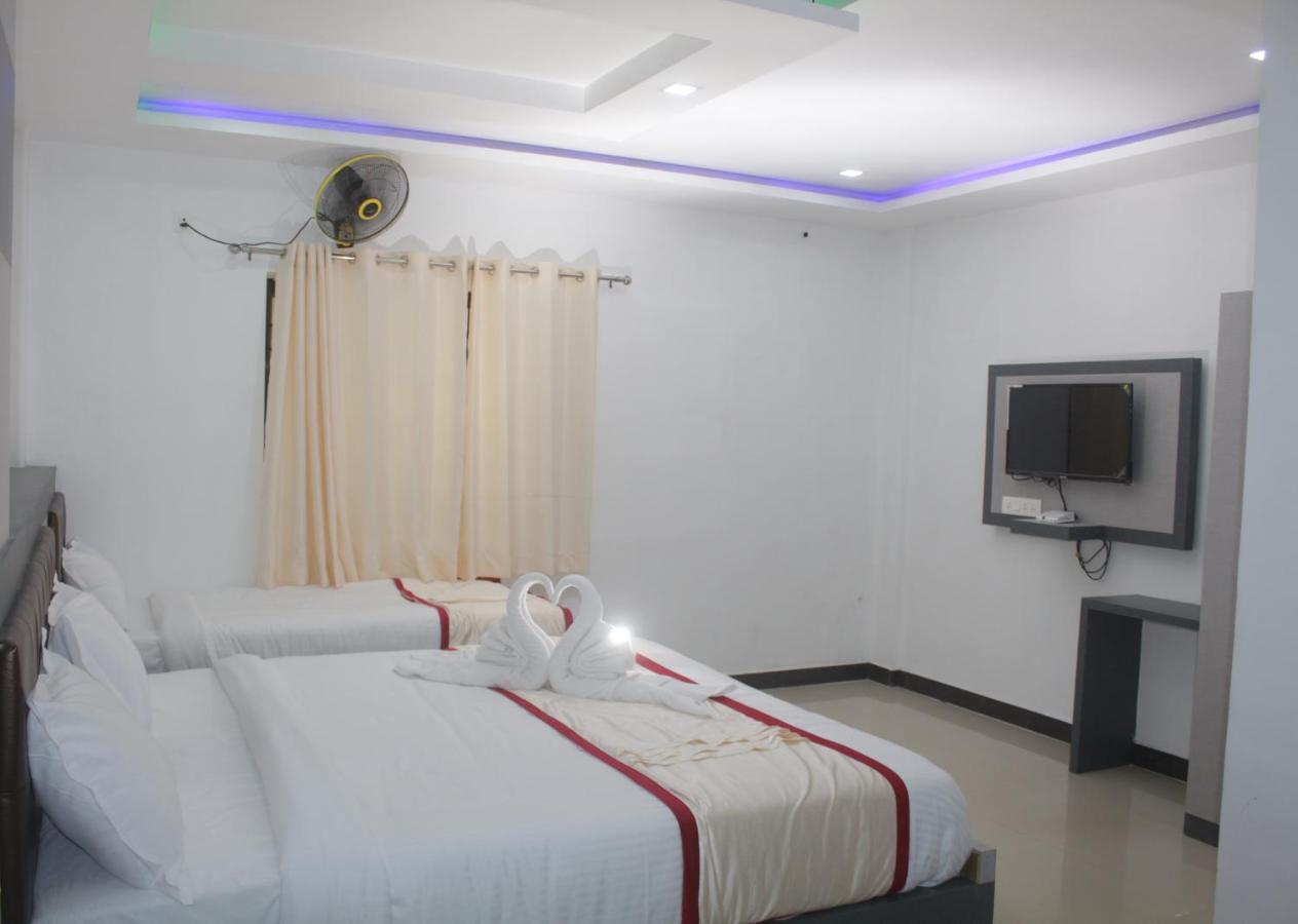 Hotel Shawrya The Grand Madikeri Exterior photo